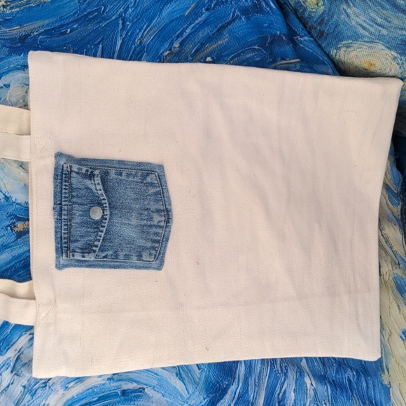 Tote for a reader - Picture 3 of 3